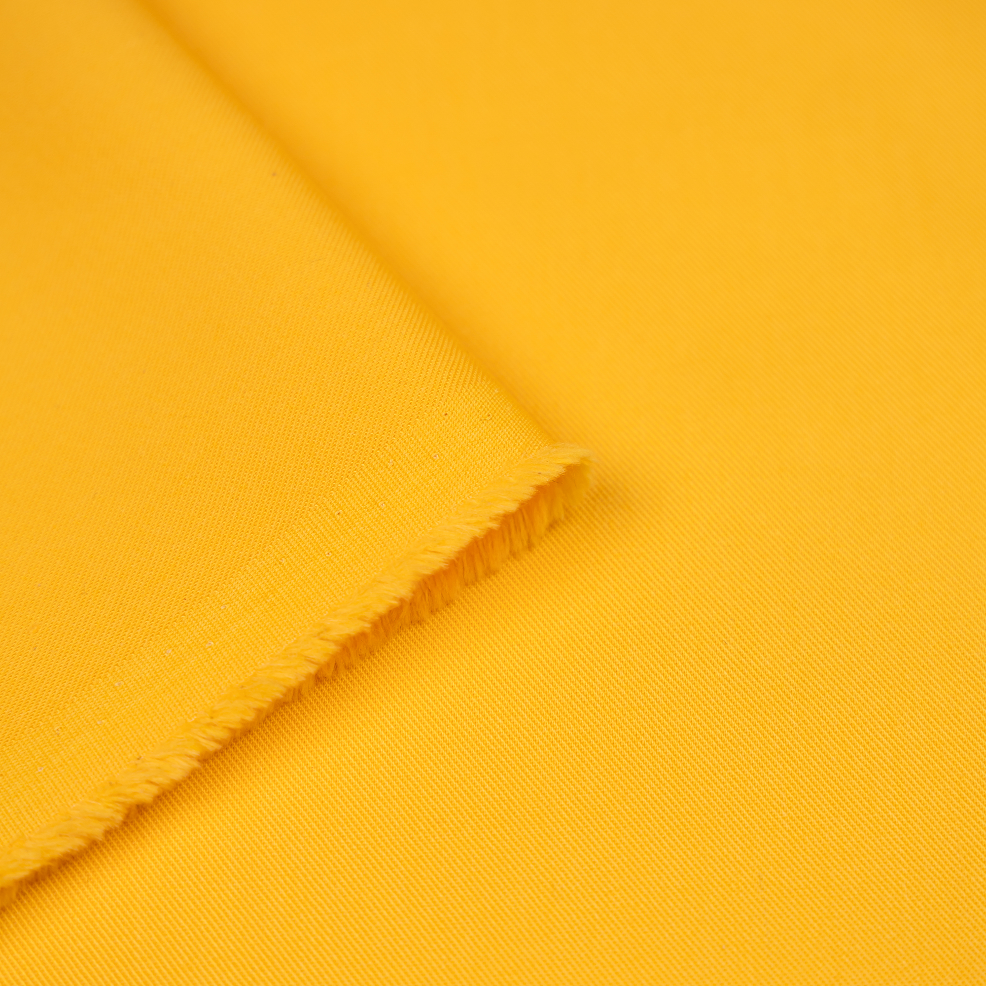 ЖЕЛТЫЙ (YELLOW)